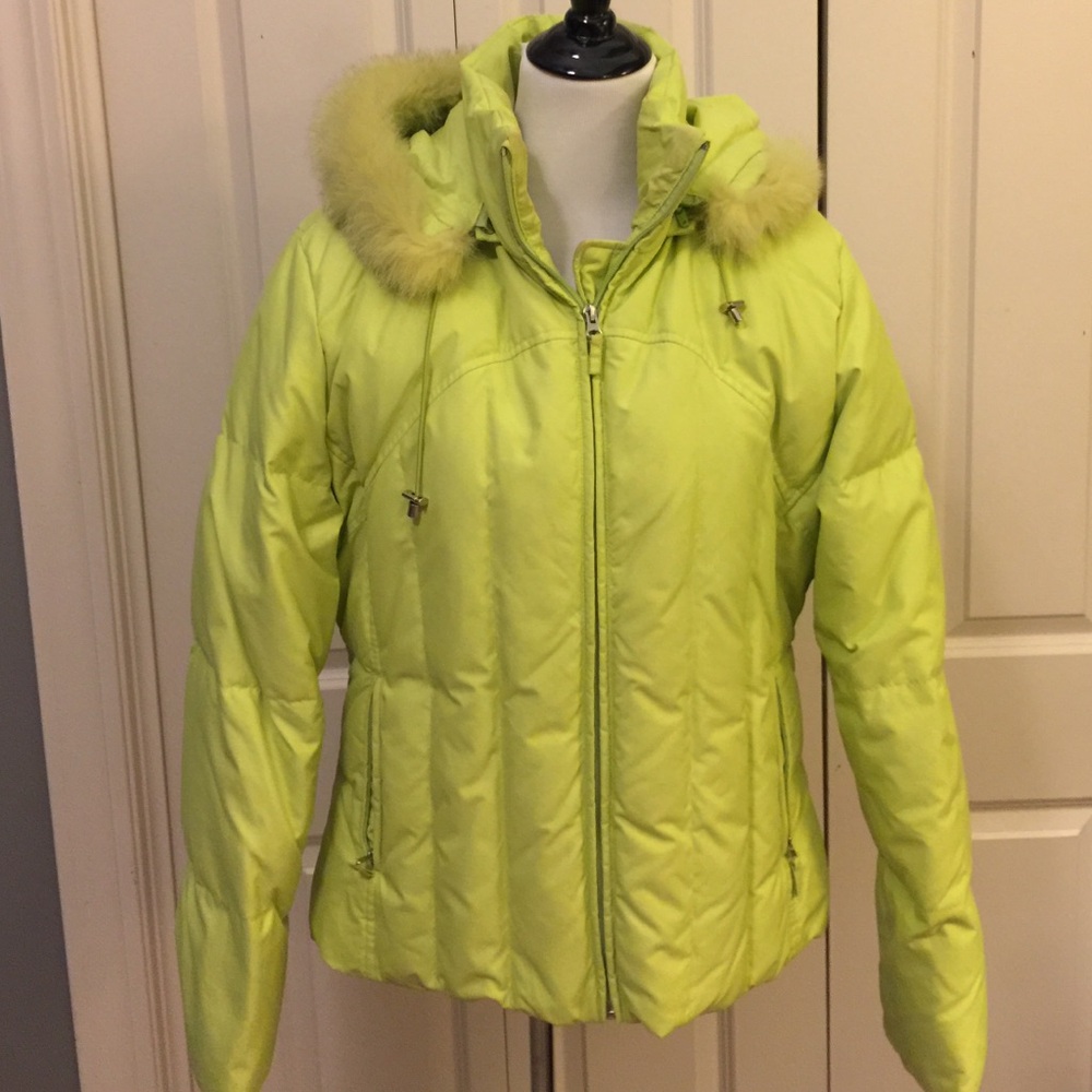 Long Elegant Legs Bright Green Faux-Fur Trim Puffer Ski Jacket, sz LT